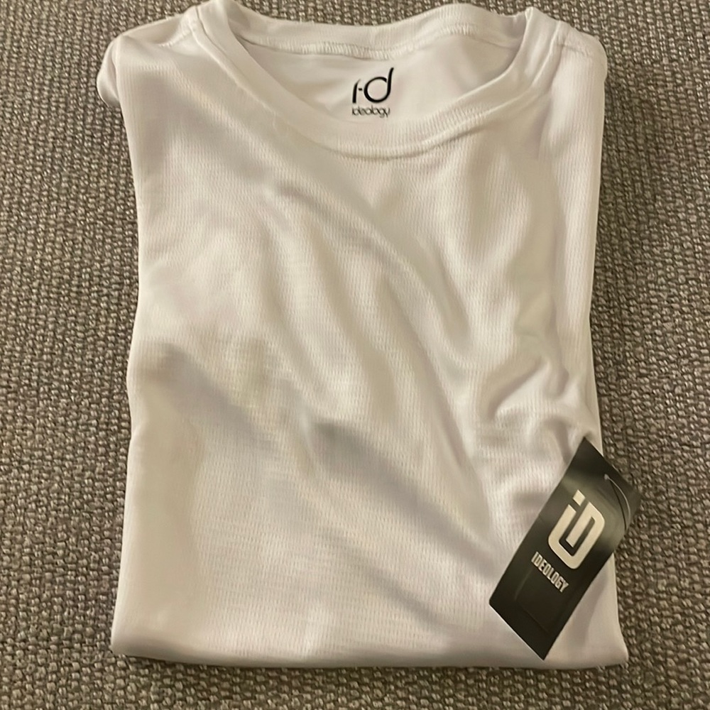Boys white dri-fit t-shirt. NWT